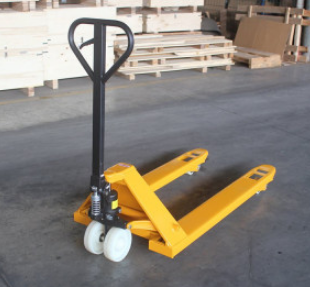 手動(dòng)叉車(chē)給面粉廠帶來(lái)了怎樣的幫助